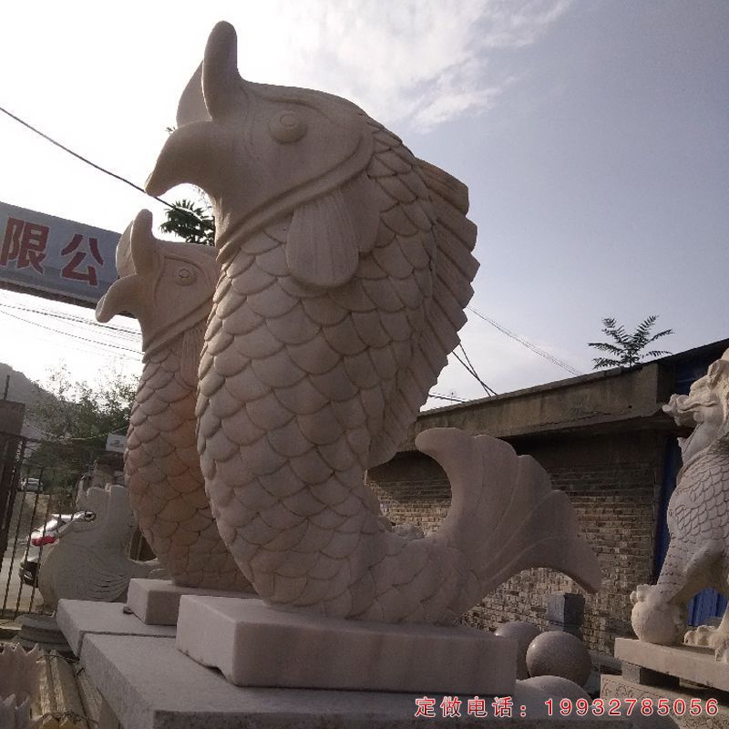 公园晚霞红喷水鱼景观石雕（1）