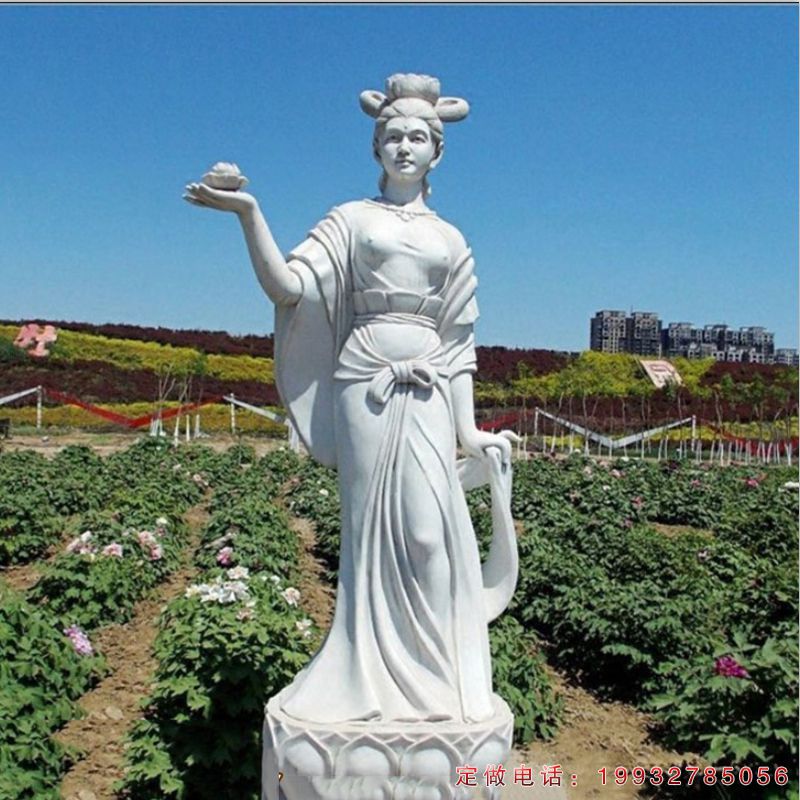 广场莲花美女人物石雕（1）