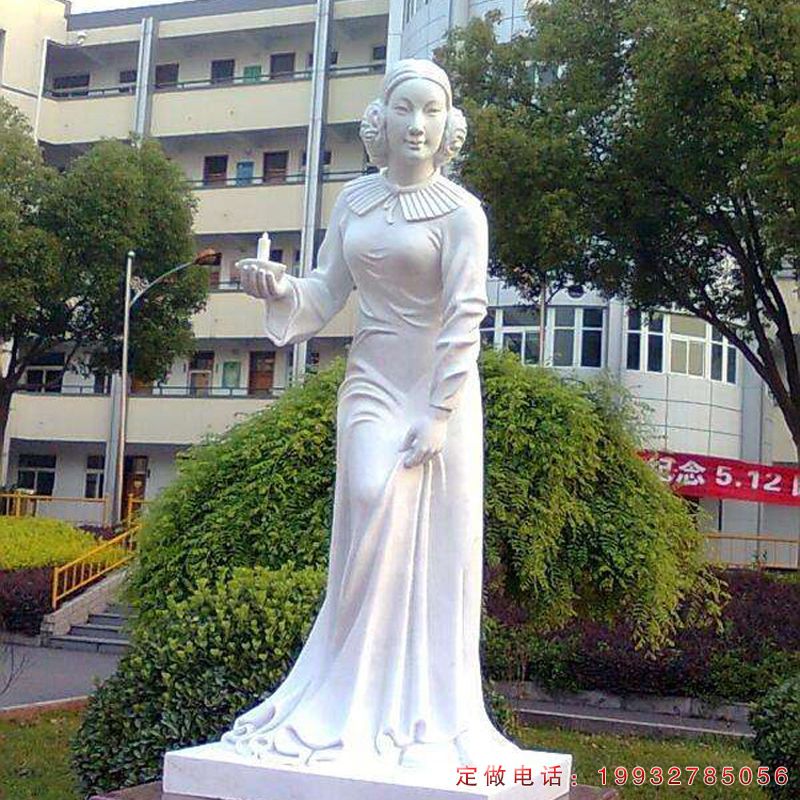 医院南丁格尔名人石雕（1）