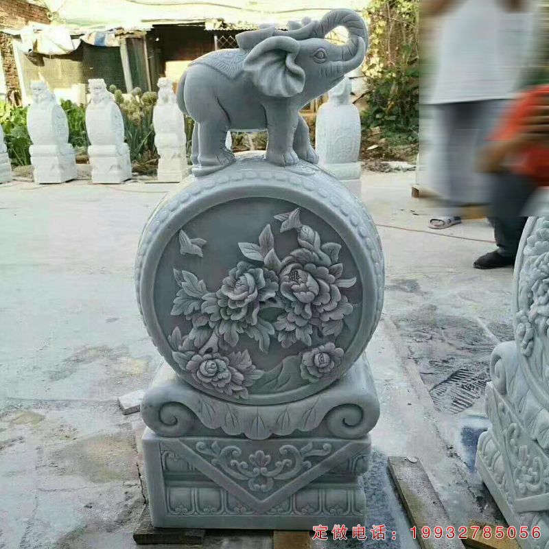  门口门墩景观雕塑（1）