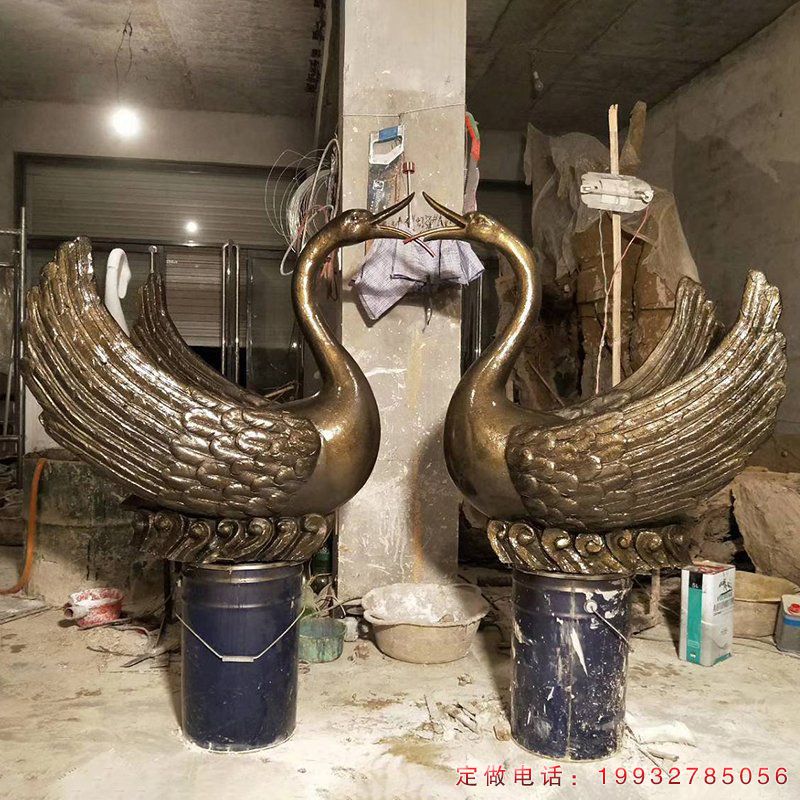 小区天鹅动物铜雕（1）