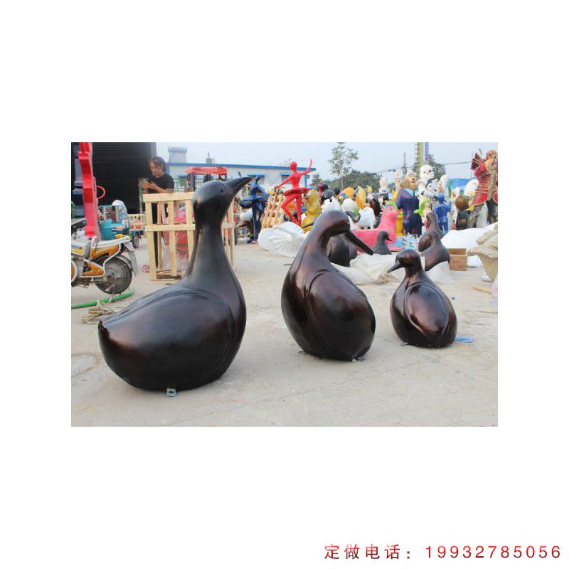玻璃钢鸭子雕塑  (2)