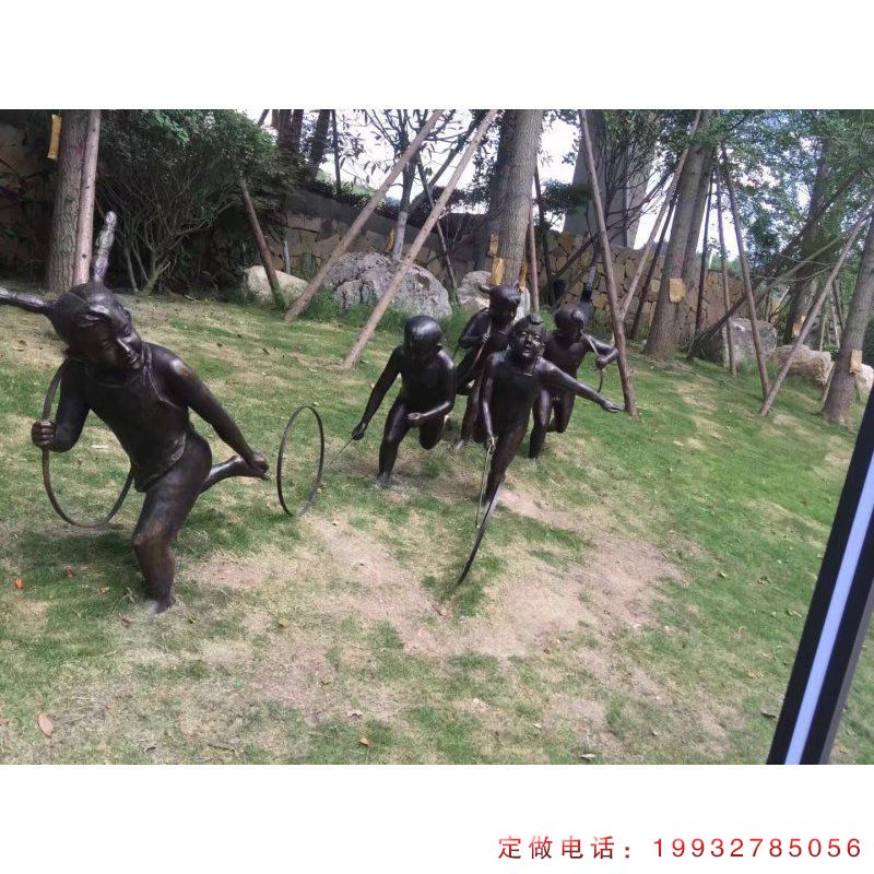 广场儿童人物铜雕（1）