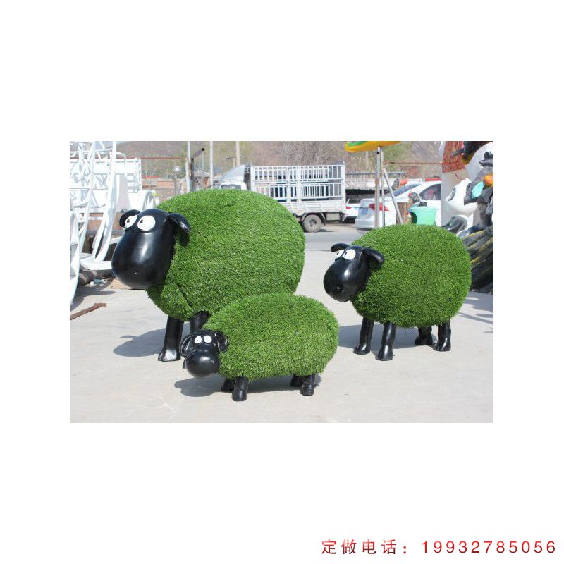 酒店玻璃钢羊动物雕塑（1）