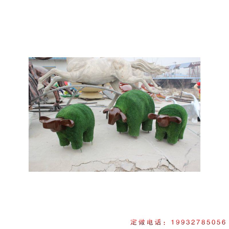 公园玻璃钢羊动物雕塑（3）