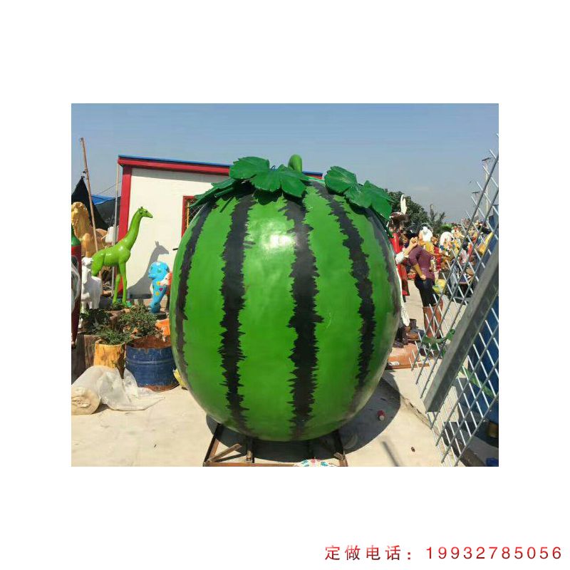 酒店玻璃钢西瓜景观雕塑（1）