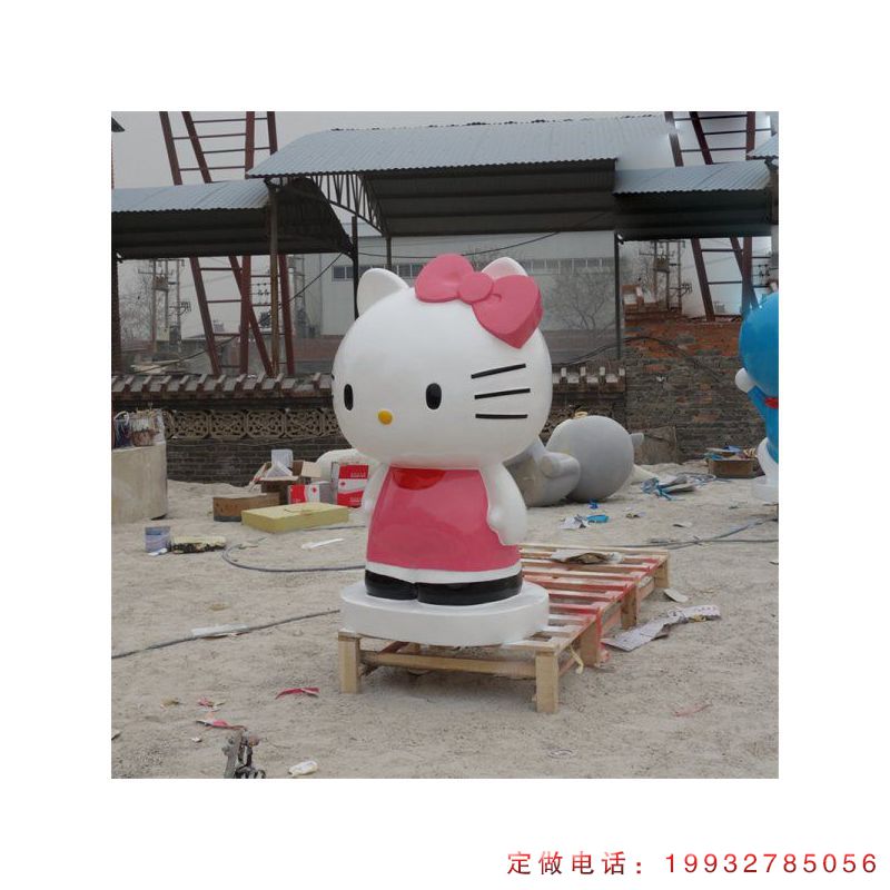 商场玻璃钢kt猫卡通雕塑（2）