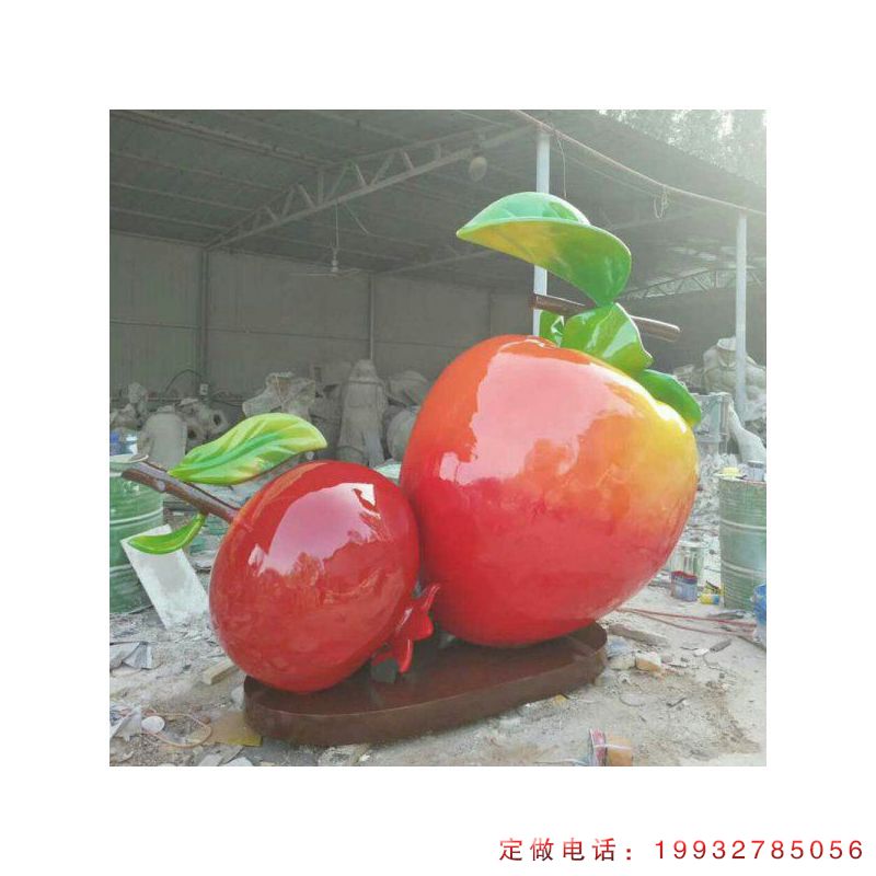 草坪玻璃钢石榴景观雕塑（2）