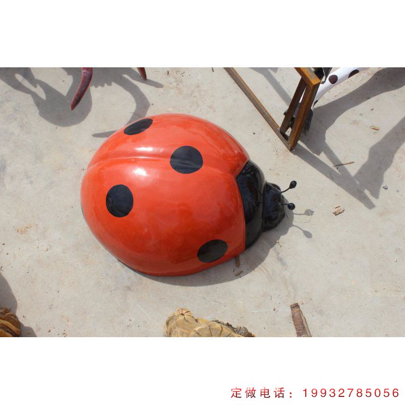 景区不锈钢瓢虫动物雕塑（1）