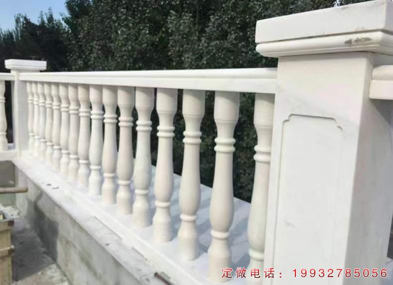 就是栏杆石雕